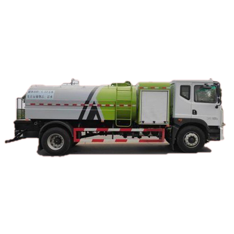 十八吨洒水车